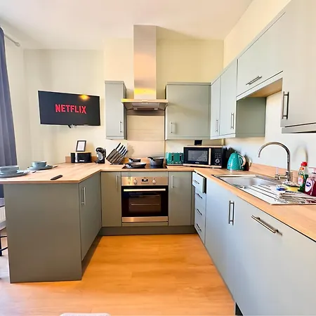 Cosy Centre Flat, Train Station & Sights On Your Doorstep Appartement